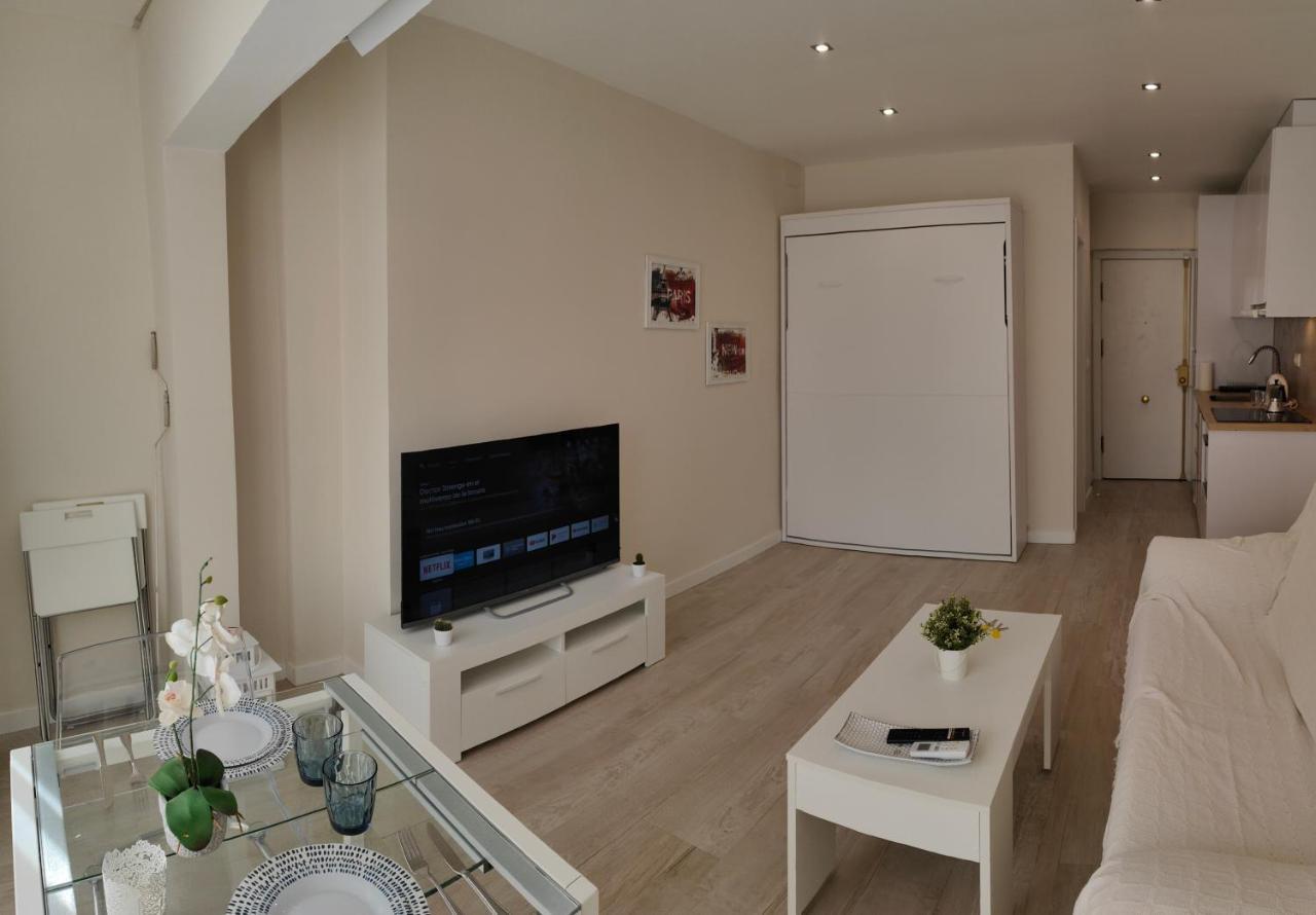 Coconut Begona Studio City Center By Namaste Elite Τορρεμολίνος Εξωτερικό φωτογραφία